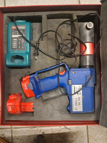 Akku pressmaschine mit - pressmaschine,