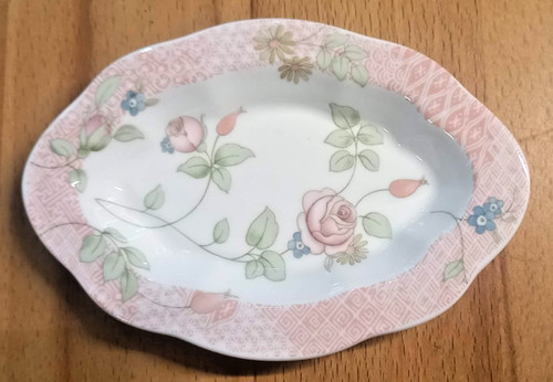 Wedgwood rosehip kleine - kleine, ovale