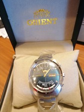 Japanische Automatikuhr Orient College ewiger Mehrjahreskalender Herrenuhr