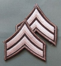1 Paar U.S. ARMY Corporal E-4 Ranks Aufnäher Khaki ASGU Originalware
