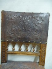 7119.           Alter Gründerzeit Stuhl Holzstuhl old wooden chair