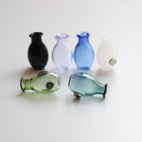 Mini glass vase fridge magnet - vase,