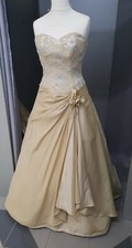 Edles Marken Brautkleid nude
