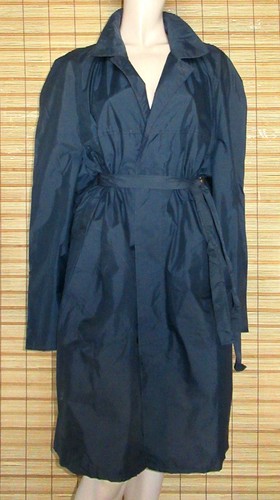 Blauer regenmantel raincoat - regenmantel,
