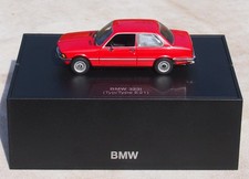 1:43 BMW 323i (E21)  Minichamps  Klappbox  Händler-Ausgabe   Dealer-Edition
