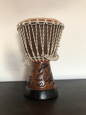 schöne handgefertigte Djembe Trommel aus Afrika