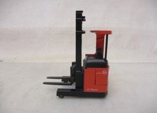 x-29178	Joal 1:25 Gabelstapler Toyota BT Reflex mit Zinken ca. 95mm