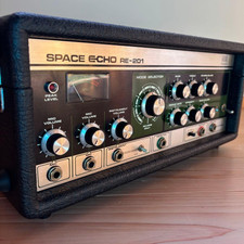 Roland RE-201 Space Echo