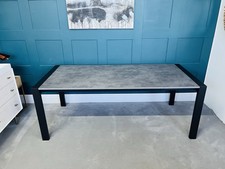 REMY ausziehbarer Esstisch