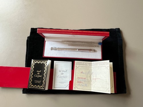 Seltener must cartier - must, de