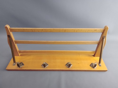 Alte garderobe mit - mit, hutablage
