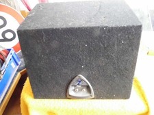 bass box / Axton AB 30 / 250 W / guter Klang