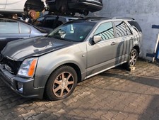 Cadillac SRX 4,6 4WD V8 Schlachtfest alle Teile auf Anfrage BJ 09 239KW 325PS