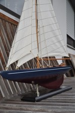 Segelyacht, Segelschiff, Holzmodell, Höhe 66 cm