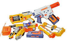 Nerf Gun Konvolut, mehrere Waffen, Aufsätze, Magazine....gebraucht 