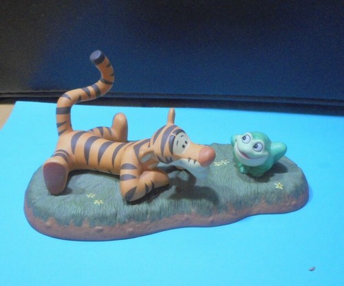 Disney pooh friends - pooh, &
