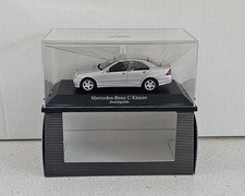 Schuco Mercedes Benz C-Klasse W203 Limousine brillantsilbermet  1:43 Werbemodell