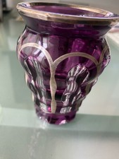 Jugendstil,kleine Blumenvase ,Glas ,violett-durchsichtig