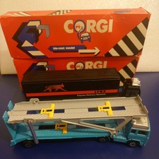 Corgi Volvo Autotransporter