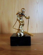 1 Skifahrer Figur aus Metall