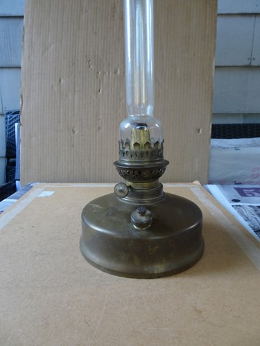 Alte petroleumlampe abeille - alte,