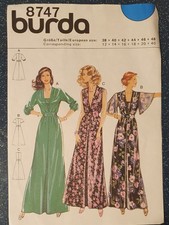 Schnittmuste:r burda 8747 - langes Kleid - älteres Modell