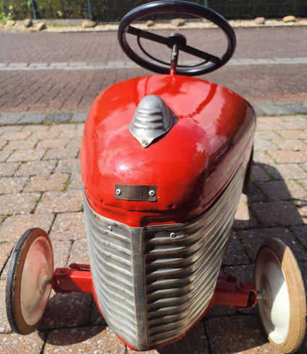 Antikes rotes blech tretauto - antikes,
