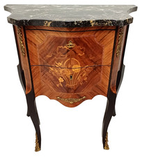 Kleine Kommode /Beistelltisch