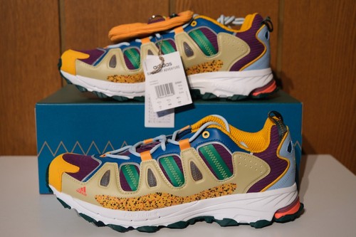 Adidas disney superturf - x,