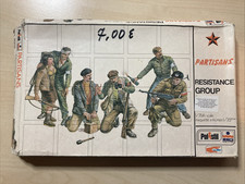 ESCI 5009 Partisans Resistance Group 1:35 ovp
