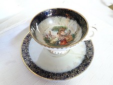 Alte Mokkatasse mit Untertasse