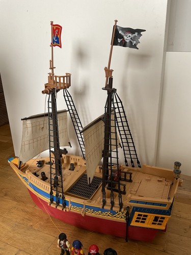 Playmobil piratenschiff - playmobil,