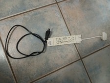 Elektronischer Trafo für NV-Halogenlampen  230 V / 480 mA - 3 x 11,5 V /20-120 W