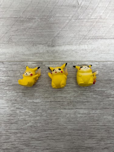 Pikachu vintage pokemon - pikachu,