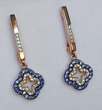 Neue diamanten und - und, saphiren