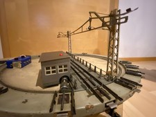 Märklin Drehscheibe H0 7027 mit Oberleitung (!) voll funktionsfähig - Video -