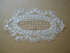 alte Klöppeldecke_Klöppeldeckchen oval 48 cm x 27 cm Erzgebirge Antik Handarbeit