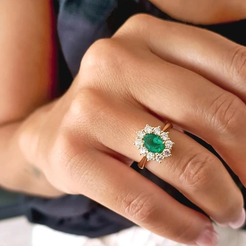 Ovalschliff 18 k - ct,
