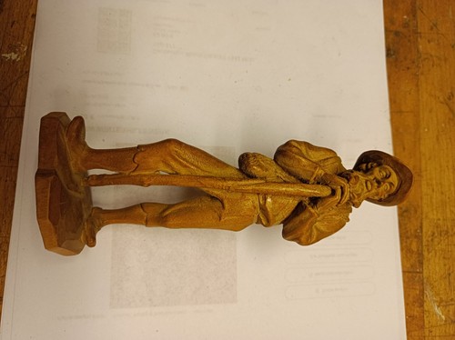 Handgeschnitzte holzfigur - holzfigur, !