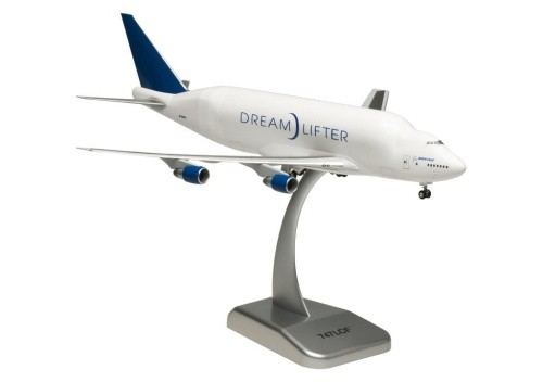 Hogan boeing 747 dreamlifter - boeing,