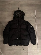 Burberry Winterjacke schwarz