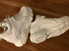 Buffalo Boots: Damen Plateau Schuhe Sneakers weiß Gr. 40 US 9 UK 6,5 Schuhe NEU