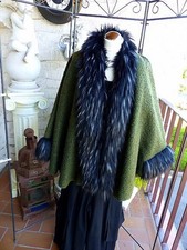 5558 Made in italy Poncho, Grün ONE SIZE  Kunstpelz - am Kragen, vorn, Ärmeln