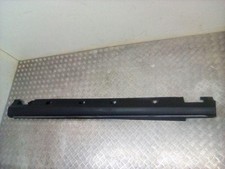 MERCEDES-BENZ M W166 Schweller