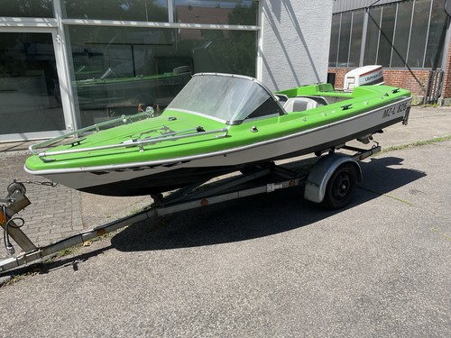 Motorboot mit trailer - motorboot,