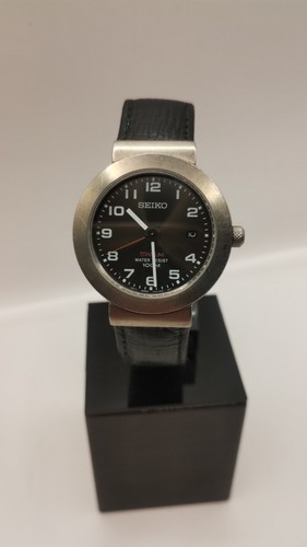Seiko v732 0n80 quartz - v732-0n80,