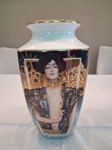 Goebel artis orbis vase judith - goebel,