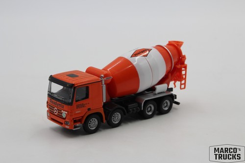 Schuco actros mp2 3241 - mb,