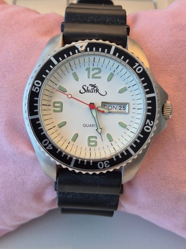 Shark taucheruhr 200m neue - shark,
