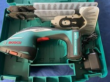 BOSCH AKKU GRAS & HECKENSCHERE